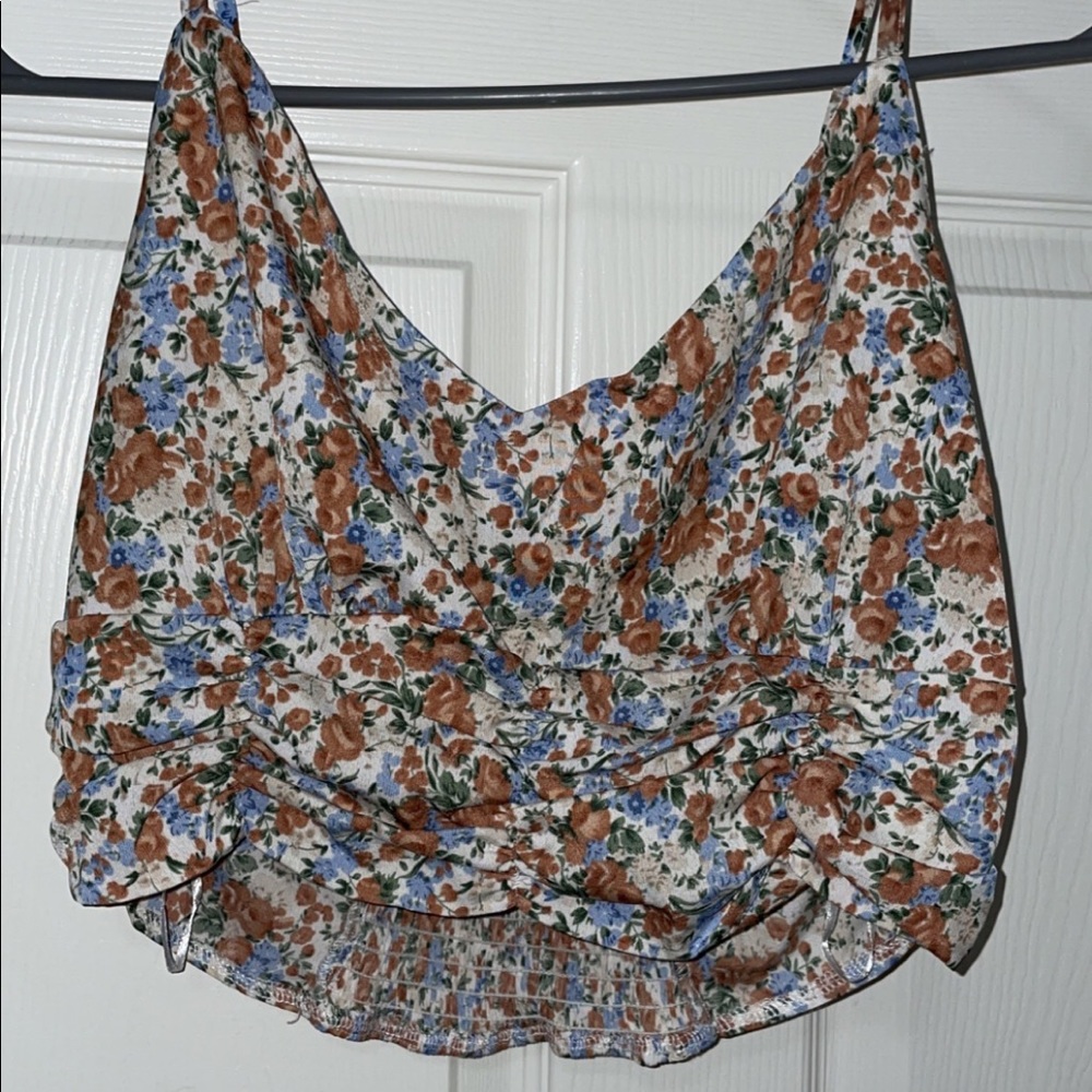 Cropped floral blouse SHEIN